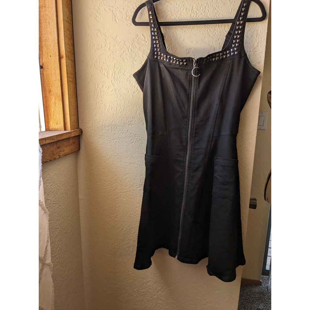 Midnight Hour Black Studded Zip Front Mini Dress Moon Zipper Pull Large NWOT